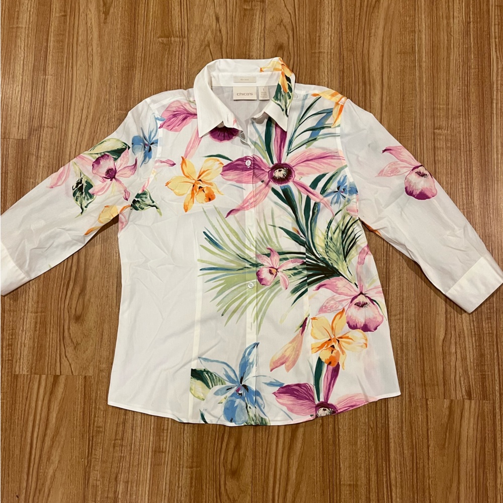 Women’s Chicos Floral Button Down